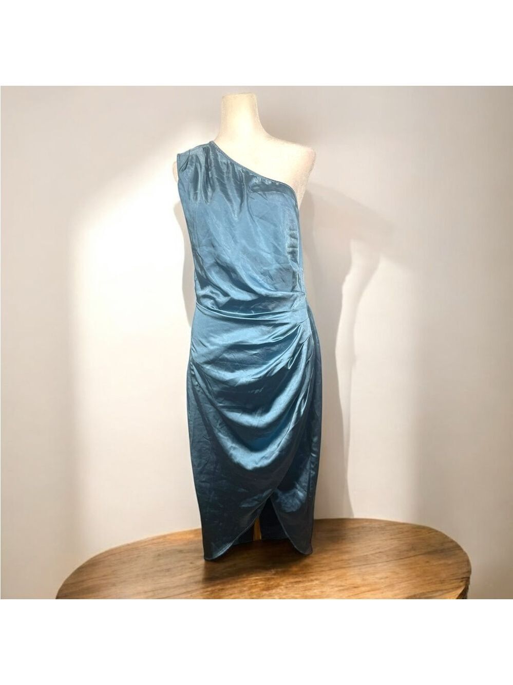 Size M one shoulder, light blue satin ruched midi dress special occasion